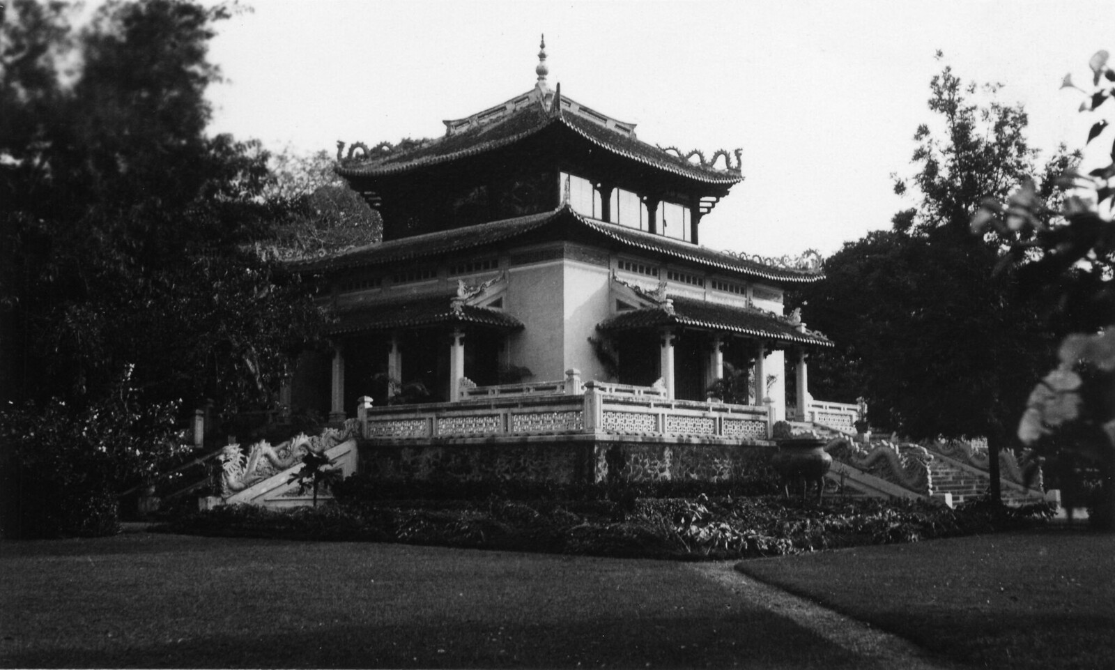 Đền Kỷ niệm, hiện là đền thờ Vua Hùng