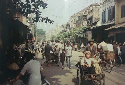 Hà Nội năm 1988, phố Hàng Đường-Đồng Xuân.